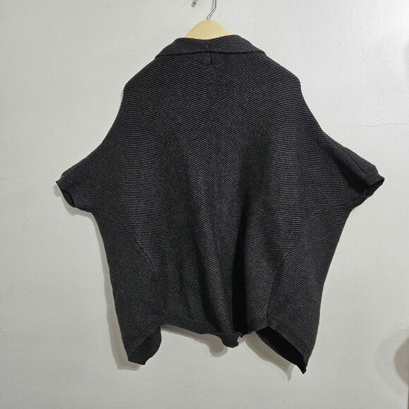 Anthropologie Akemi + Kin Etienne Cardigan Short Sleeve Dark Gray. One Size. - Picture 5 of 7